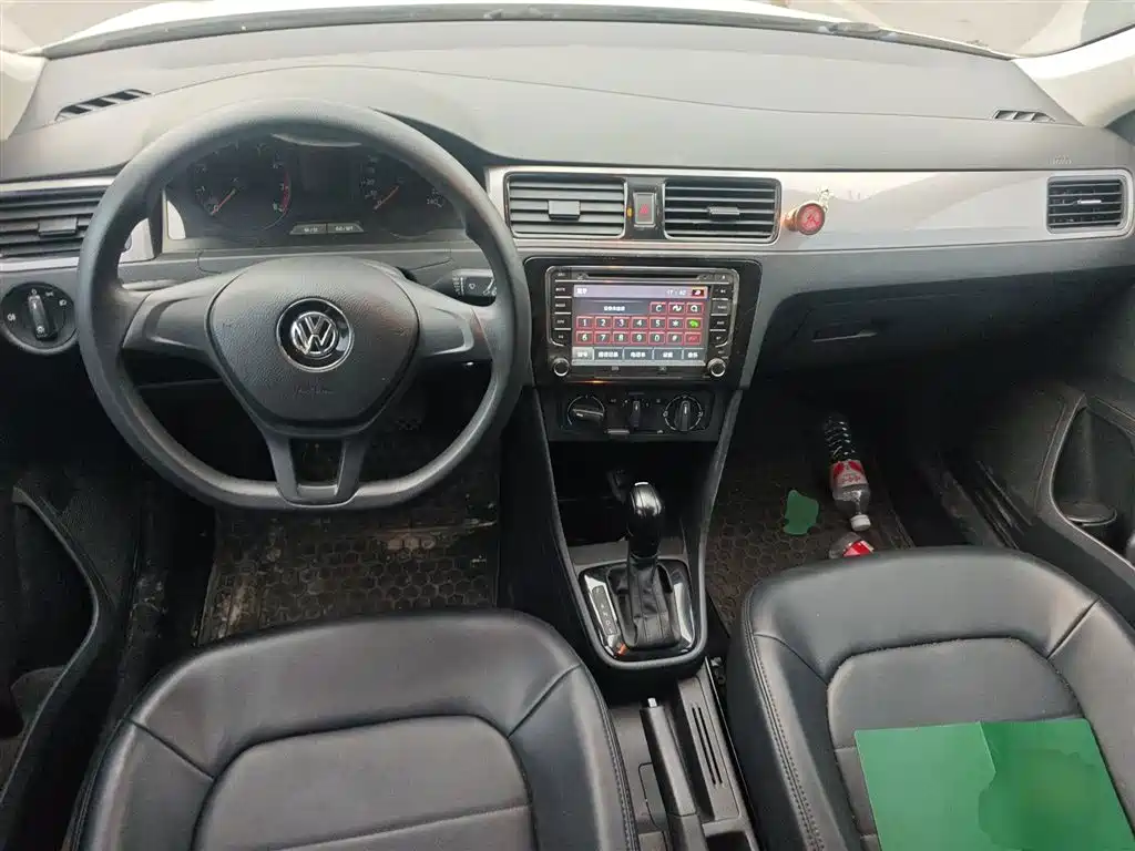 Volkswagen Santana 2015 Gran Santana 1.6L Automatic Trend фото 13