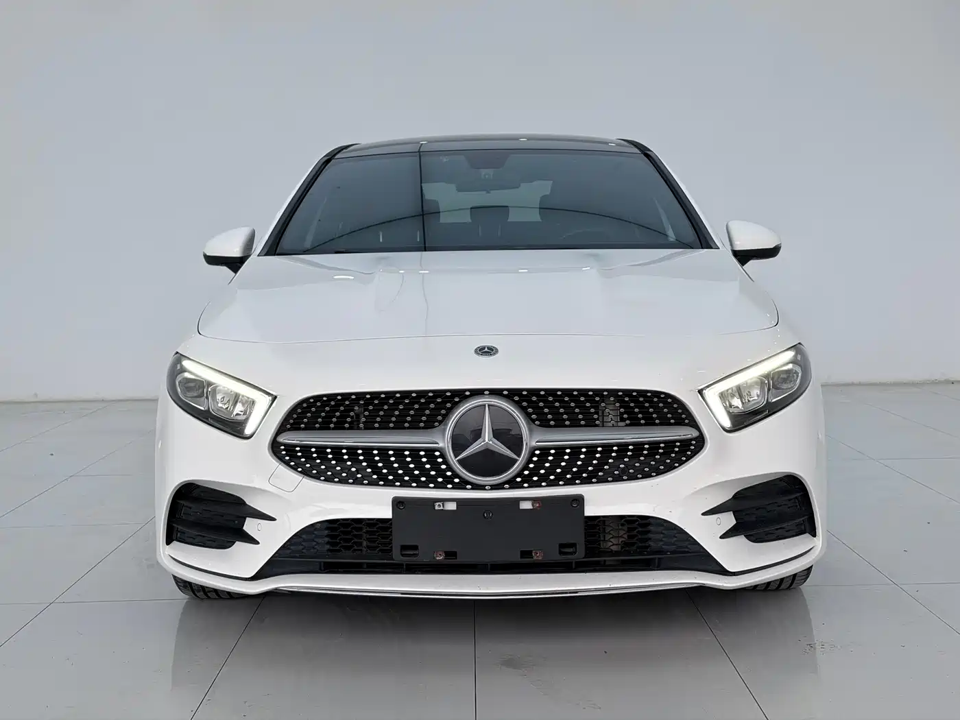 Mercedes-Benz A-Class 2021 A 200 L Sport Sedan Dynamic Type фото 2