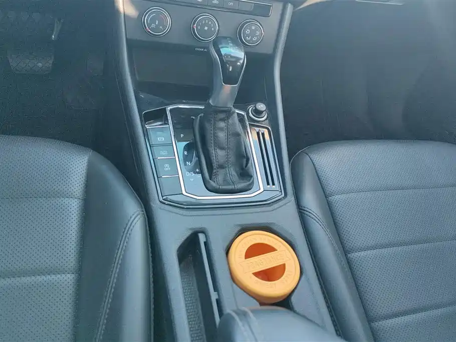Volkswagen Lavida 2019 1.5L Automatic Comfort Edition China VI фото 16