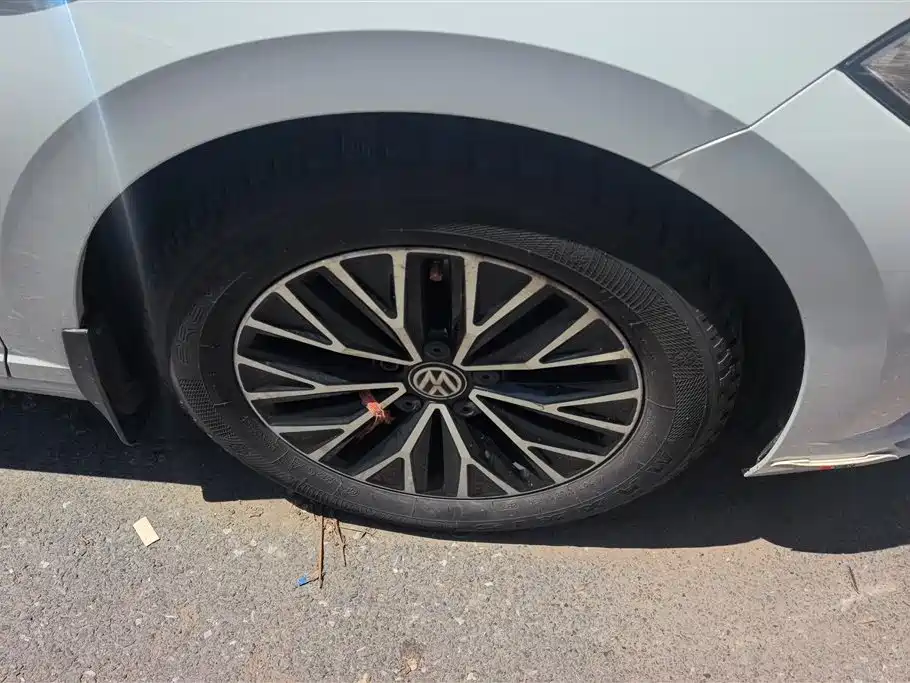 Volkswagen Sagitar 2019 200TSI DSG Comfort Version China V фото 6
