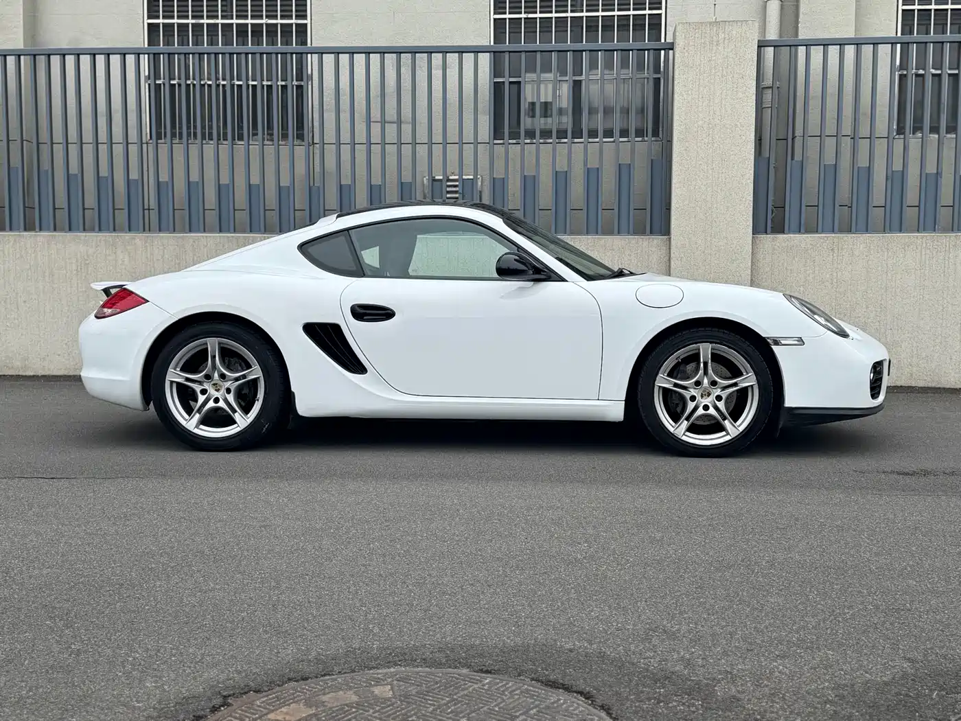 Porsche Cayman 2012 Cayman Black Edition 2.9L фото 9