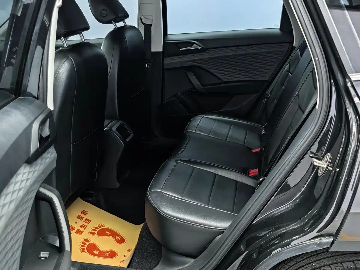 Volkswagen Tharu 2021 Model 280TSI 2WD Trend Edition фото 19