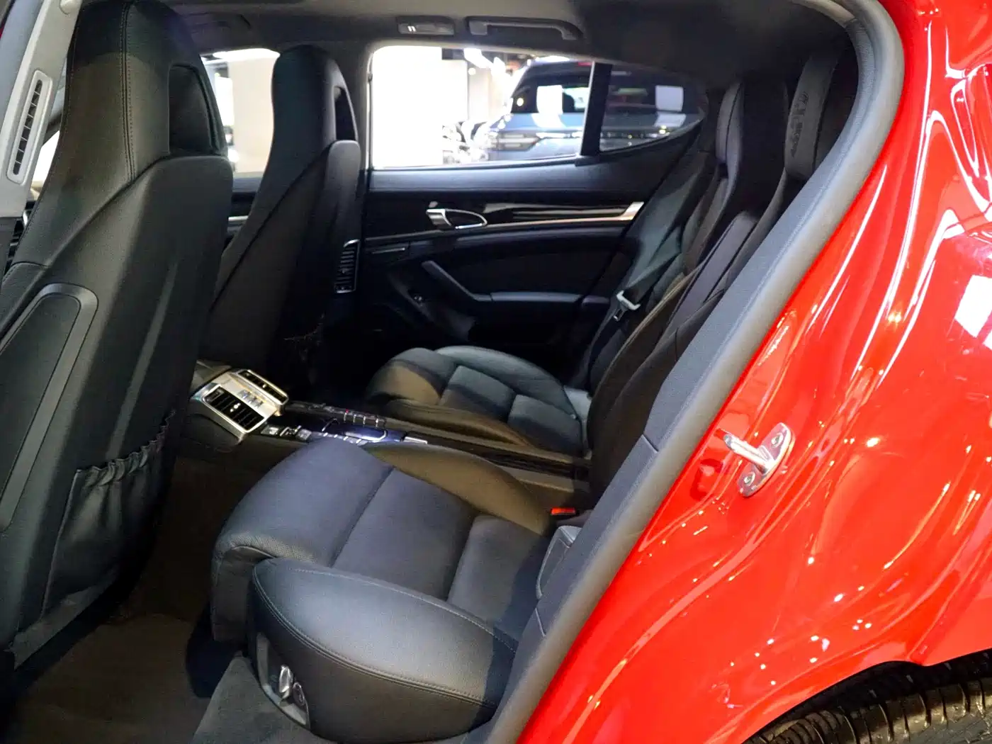 Porsche Panamera 2016 Panamera Edition 3.0T фото 21