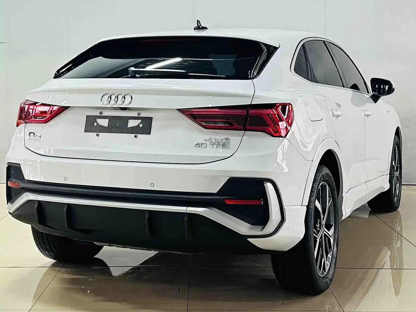 Audi Q3 Sportback 2020 40 TFSI Fashion фото 6