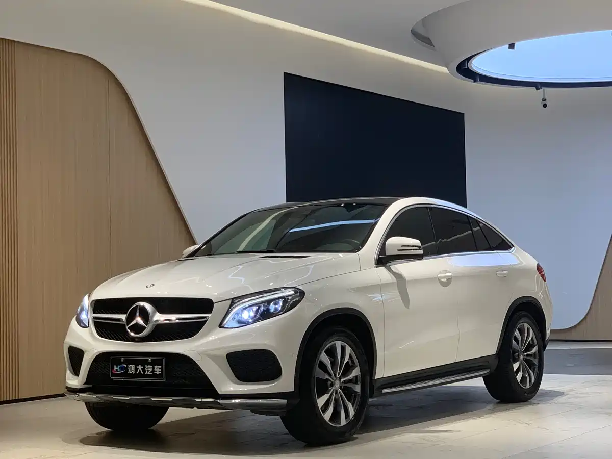Mercedes-Benz GLE Coupe 2015 GLE 400 4MATIC Coupe SUV