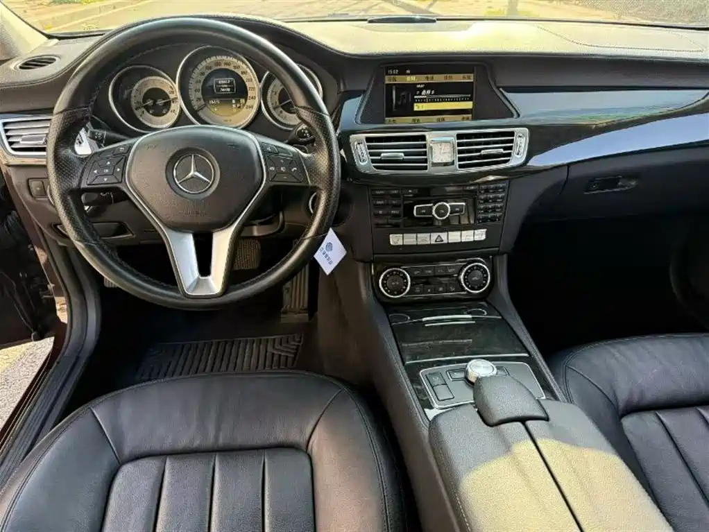 Mercedes-Benz CLS 2012 CLS 300 CGI фото 4