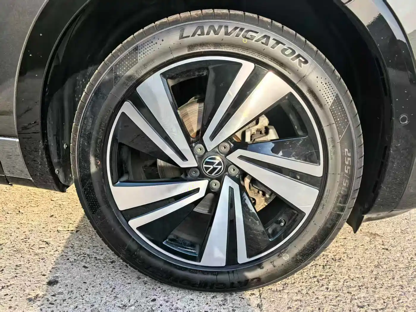 Volkswagen Talagon 2023 380TSI 4WD R-Line Touring Edition фото 10