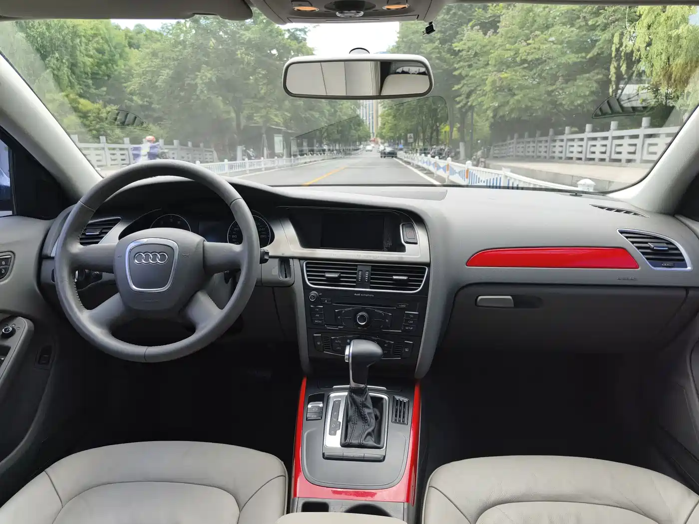Audi A4L 2009 2.0 TFSI Comfort фото 8