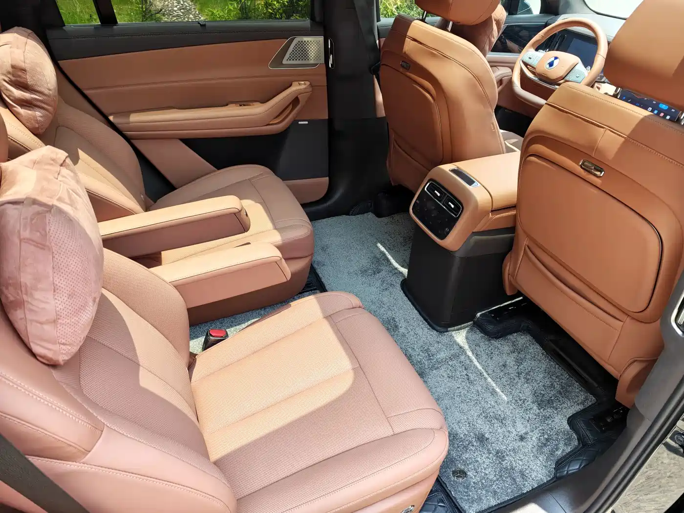 Denza N8L 2026 Model Prestige Edition фото 25