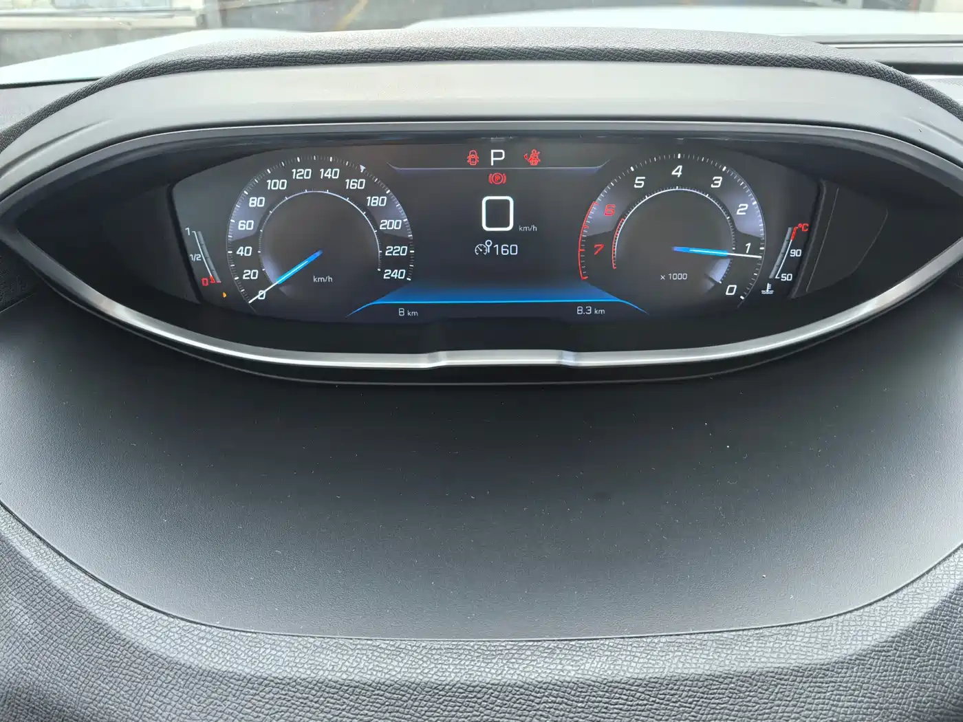 Peugeot 5008 фото 18