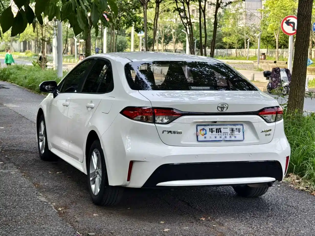 Toyota Levin 2022 185T CVT Luxury Edition фото 9