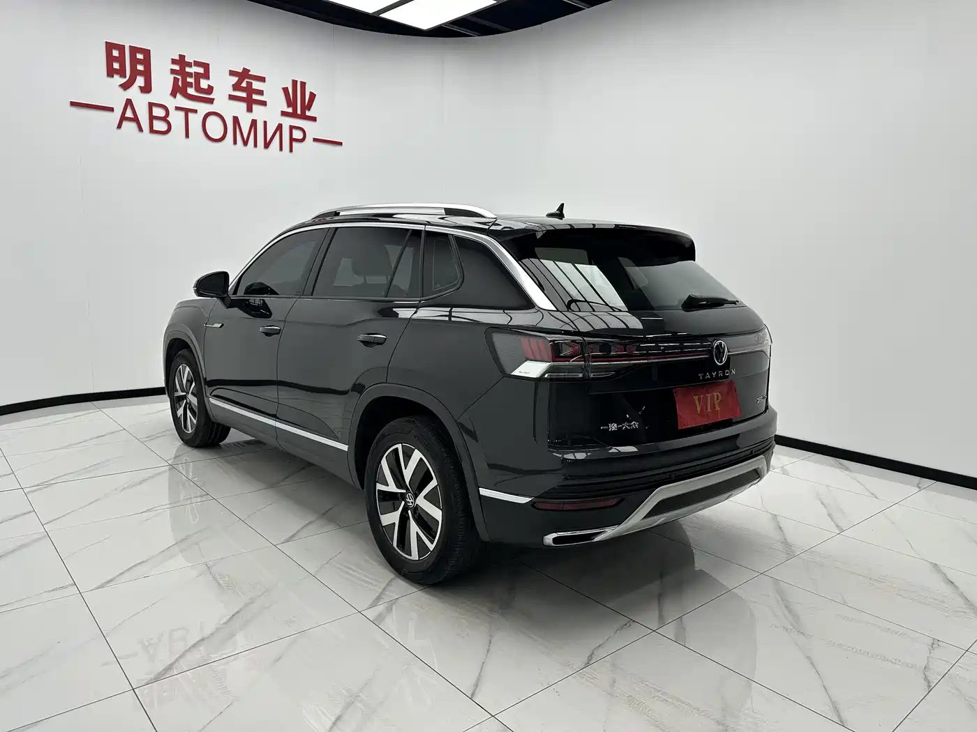 Volkswagen Tayron 2023 280TSI 2WD Luxury Plus Advanced Edition фото 8