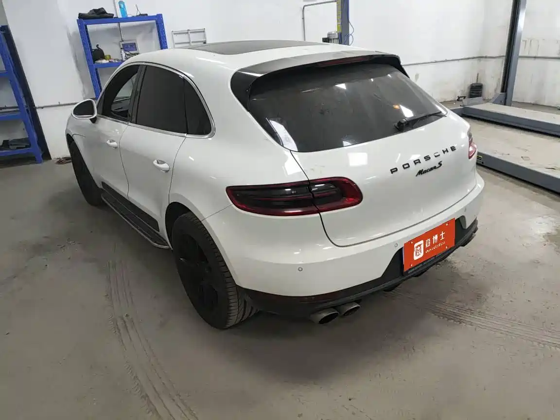 Porsche Macan 2014 Macan S 3.0T фото 13