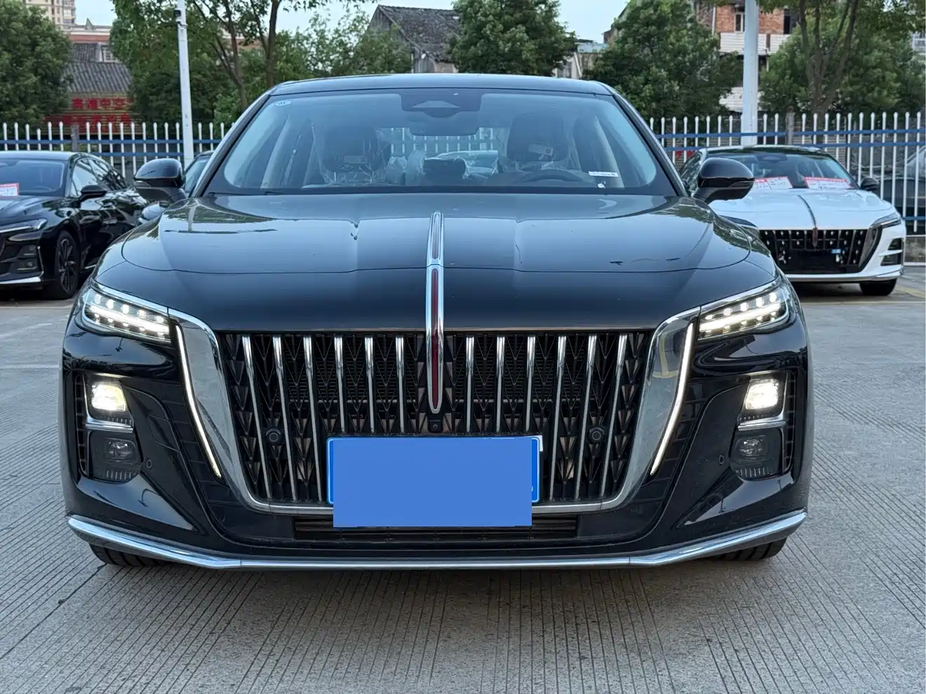 Hongqi H5 2026 2025 2.0T Automatic Flag Celebration 500,000 Units Anniversary Edition