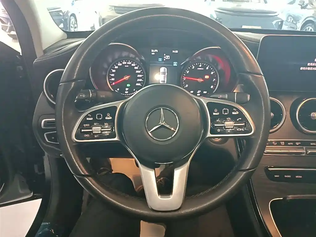 Mercedes-Benz C-Class 2019 C 180 L Fashion Sport Edition фото 11