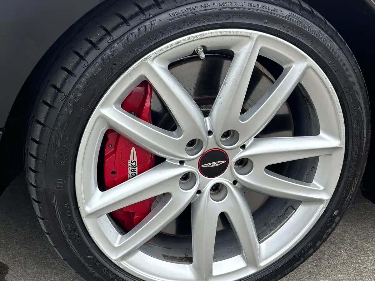 MINI JCW CLUBMAN 2021 2.0T JOHN COOPER WORKS ALL-IN фото 12