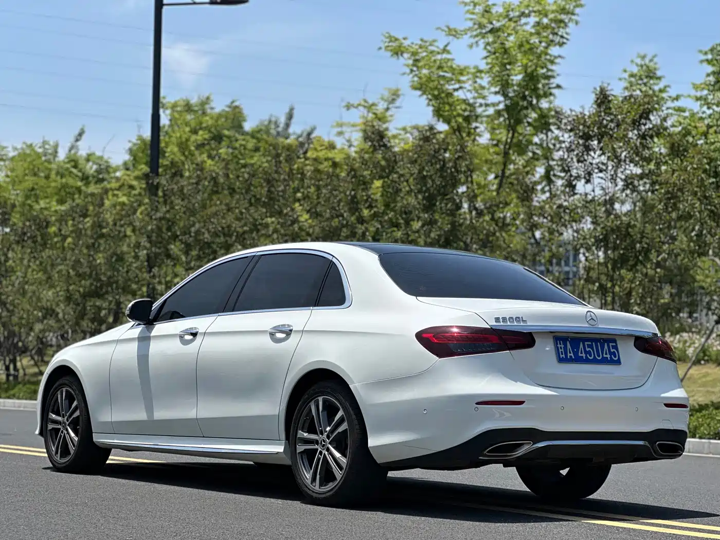 Mercedes-Benz E-Class 2021 Facelift E 260 L Sport фото 18