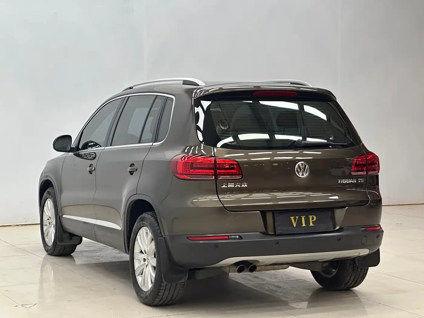 Volkswagen Tiguan 2013 1.8TSI Automatic 2WD Luxury Model фото 7
