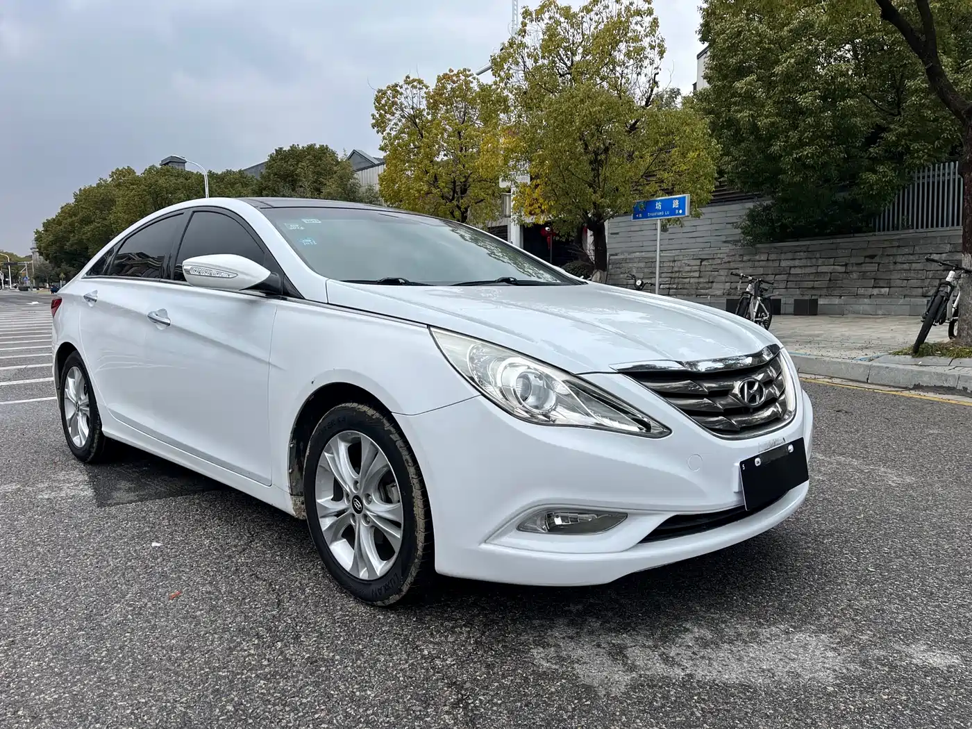 Hyundai Sonata 2013 2.0L Automatic Premium Edition фото 3