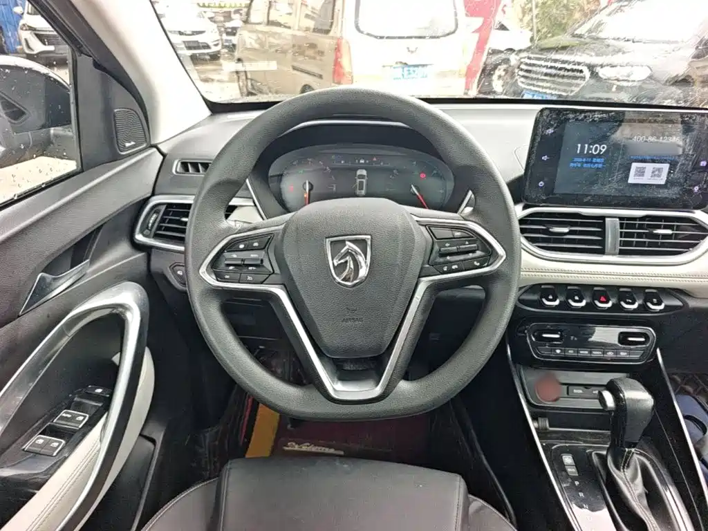 Baojun 530 2019 2019 1.5T CVT Premium China V