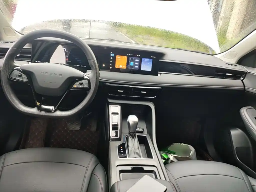 Roewe i5 2025 2023 1.5L CVT Luxury Edition