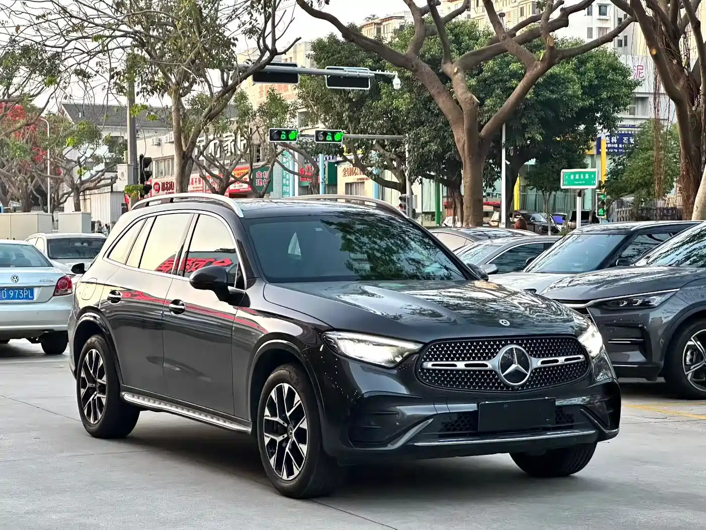Mercedes-Benz GLC 2023 GLC 260 L 4MATIC Sport 5-seater фото 3