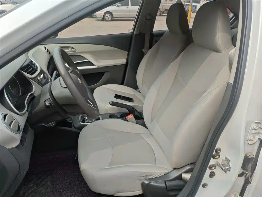 Chevrolet Sail 2018 Sail 3 1.3L AMT Ideal фото 15