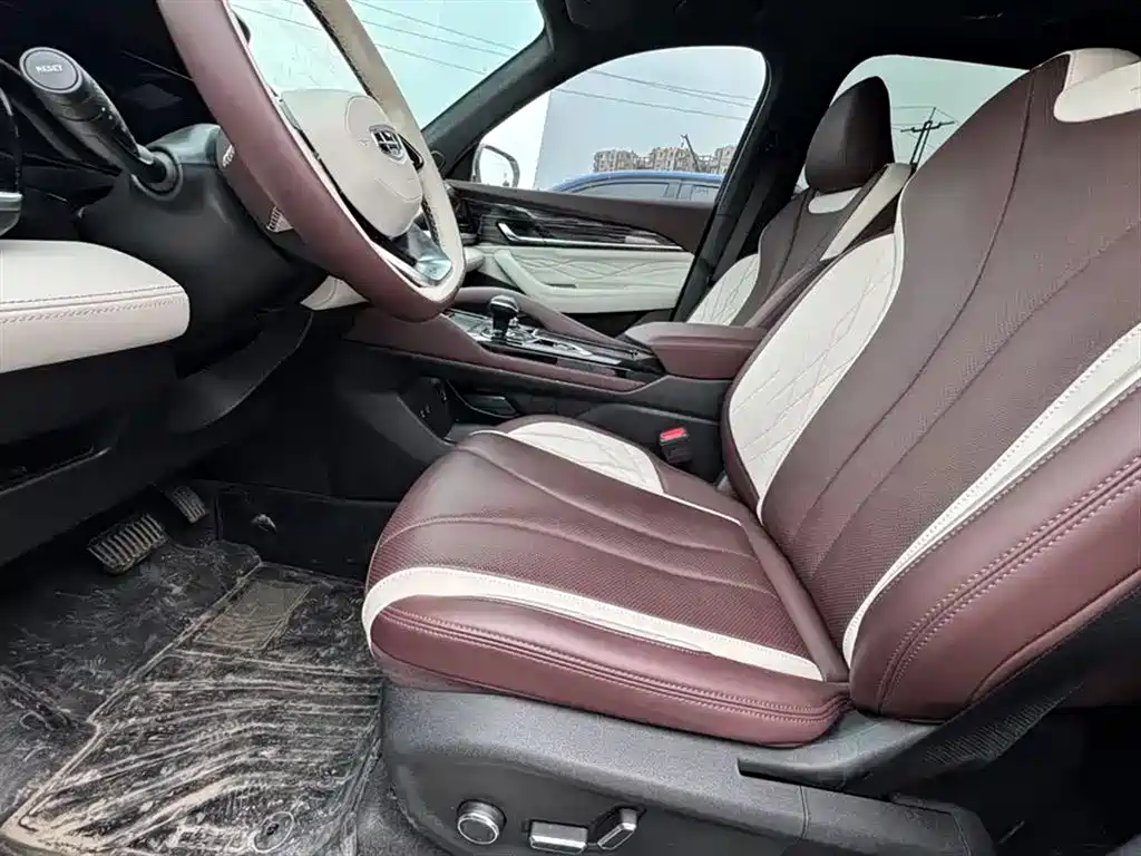 Geely Xingyue L 2021 2.0TD DCT EVO FWD Comfort фото 4
