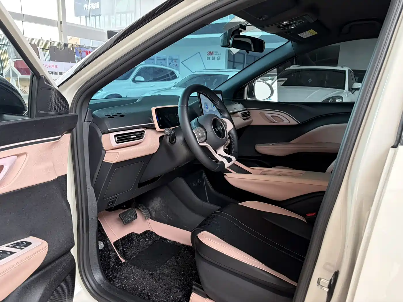 BYD Seagull 2024 Glory Edition 305km Freedom Edition фото 11