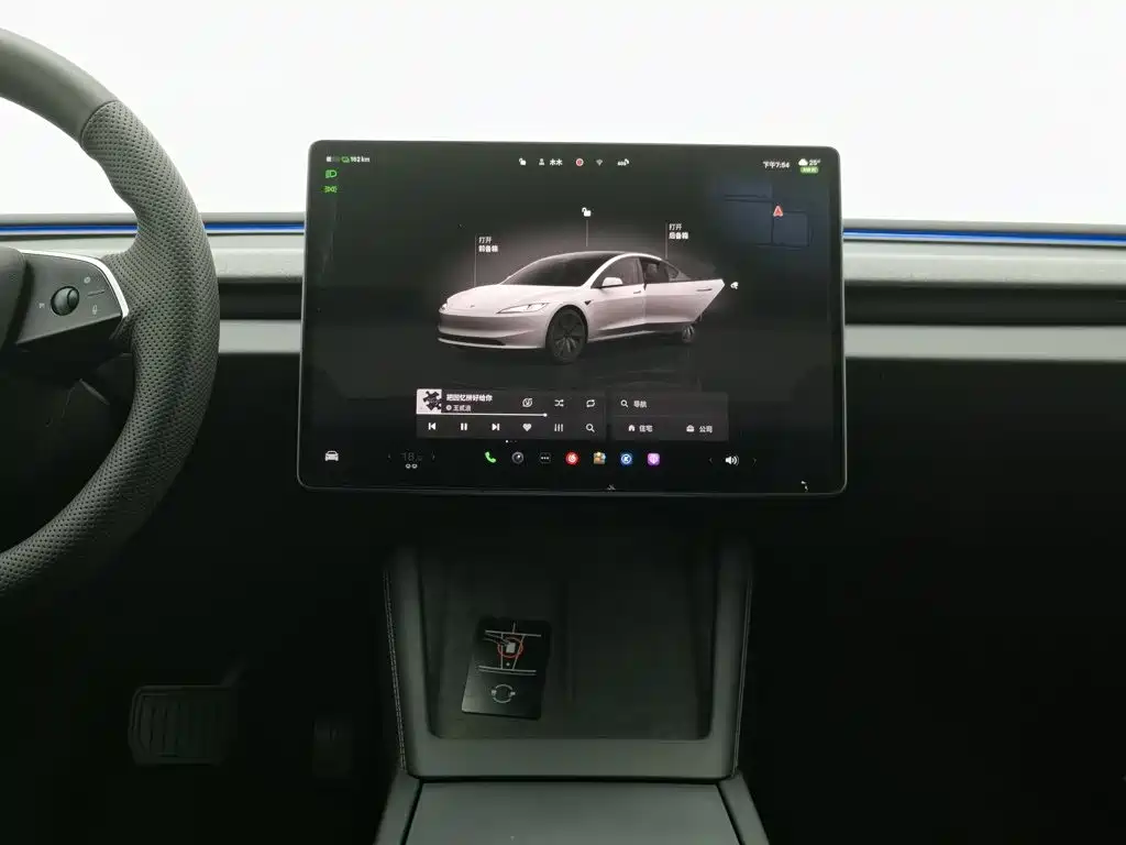 Tesla Model 3, миниатюра 12