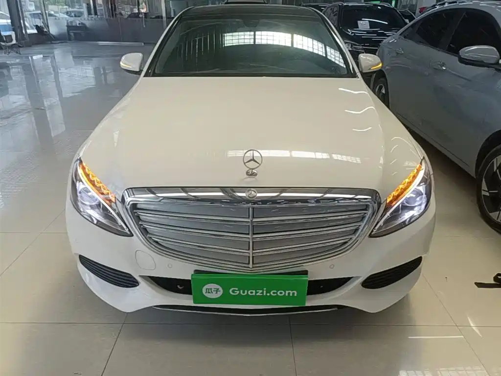Mercedes-Benz C-Class 2015 Facelift C 180 L фото 3