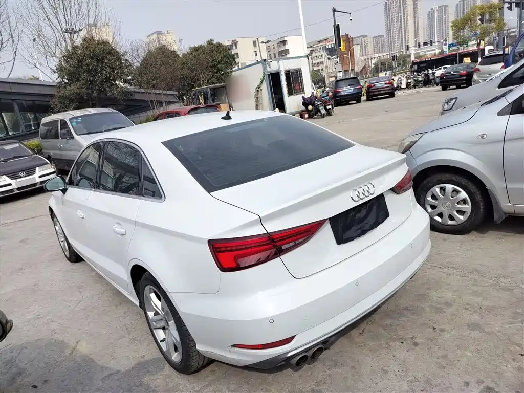 Audi A3 2019 Limousine 35 TFSI Progressive China VI фото 23