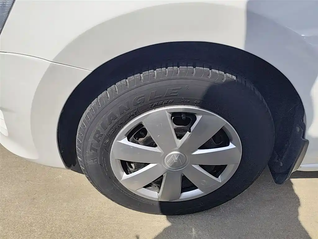 Volkswagen Santana 2015 1.4L Manual Trend Edition фото 23