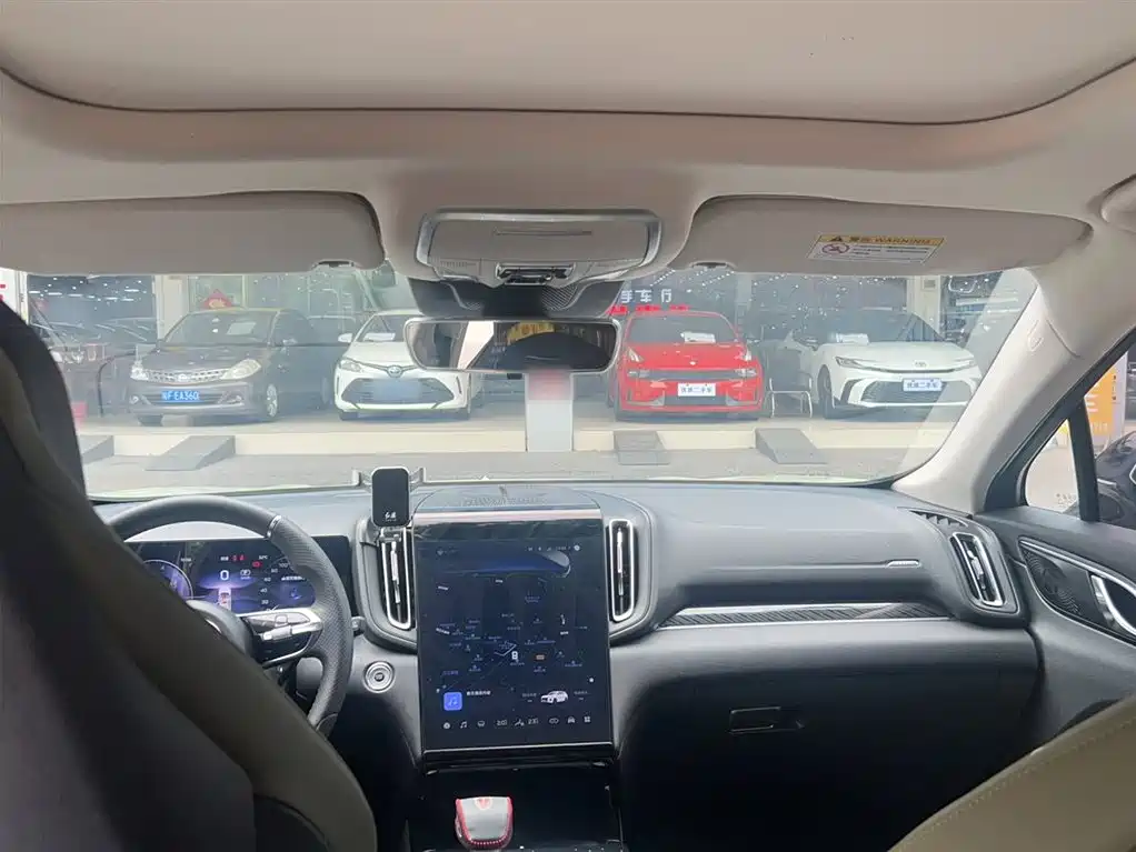 Hongqi HS3 2023 1.5T 2WD Virtue Edition фото 14