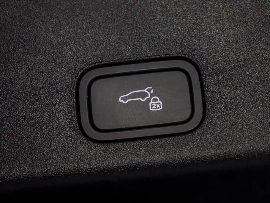 Li Auto i6 2025 2025 2WD Base Model