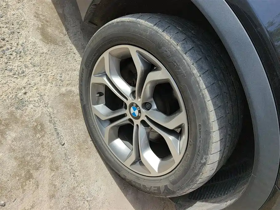 BMW X3 (Import) 2014 xDrive20i X Design Package фото 6