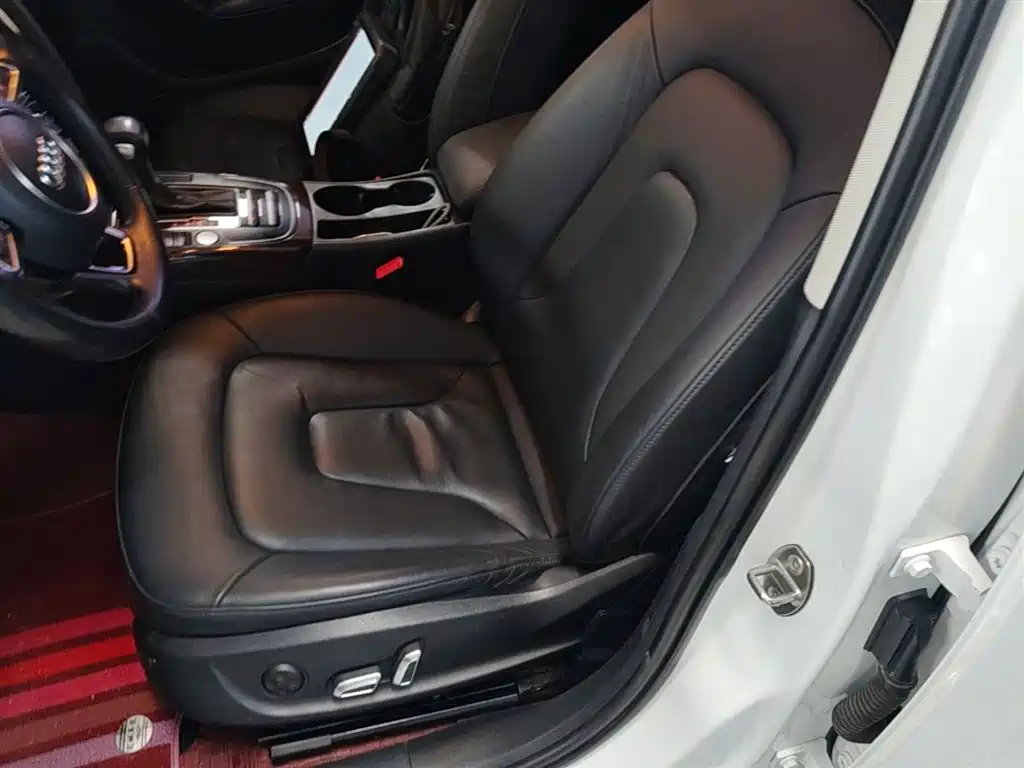 Audi A4L 2016 35 TFSI Collector's Edition Automatic Standard фото 15