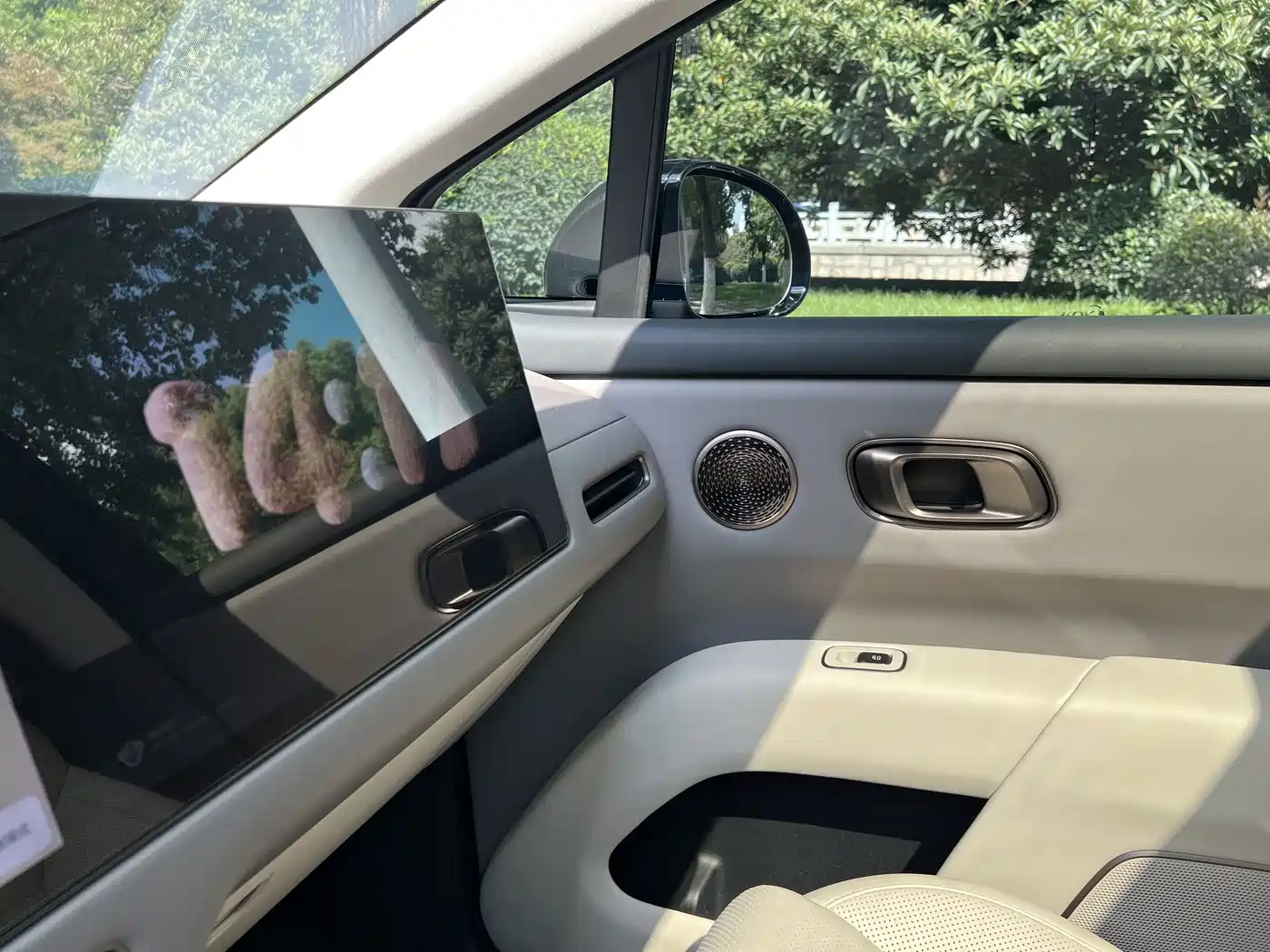 Photo 12 - Li Auto Li i8