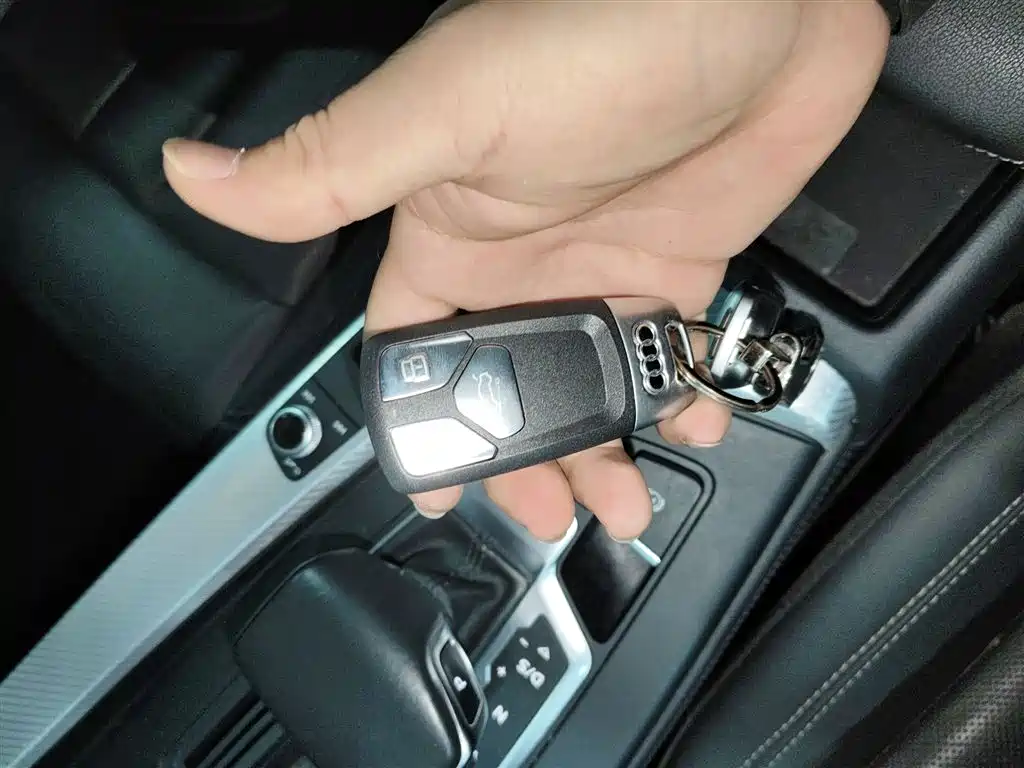 Audi A4L 2020 40 TFSI Fashion Elegance фото 9