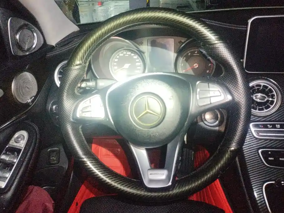 Фото 15 - Mercedes-Benz C-Class
