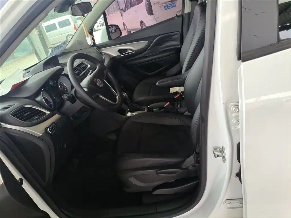 Buick Encore 2015 1.4T Automatic 2WD Urban Elite фото 15