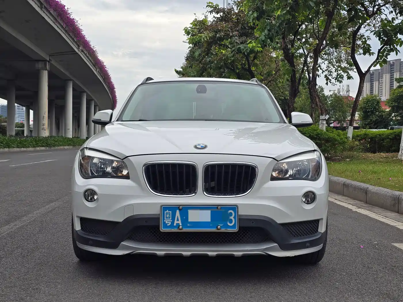 BMW X1 2015 Model sDrive18i Fashion Advanced Edition фото 2