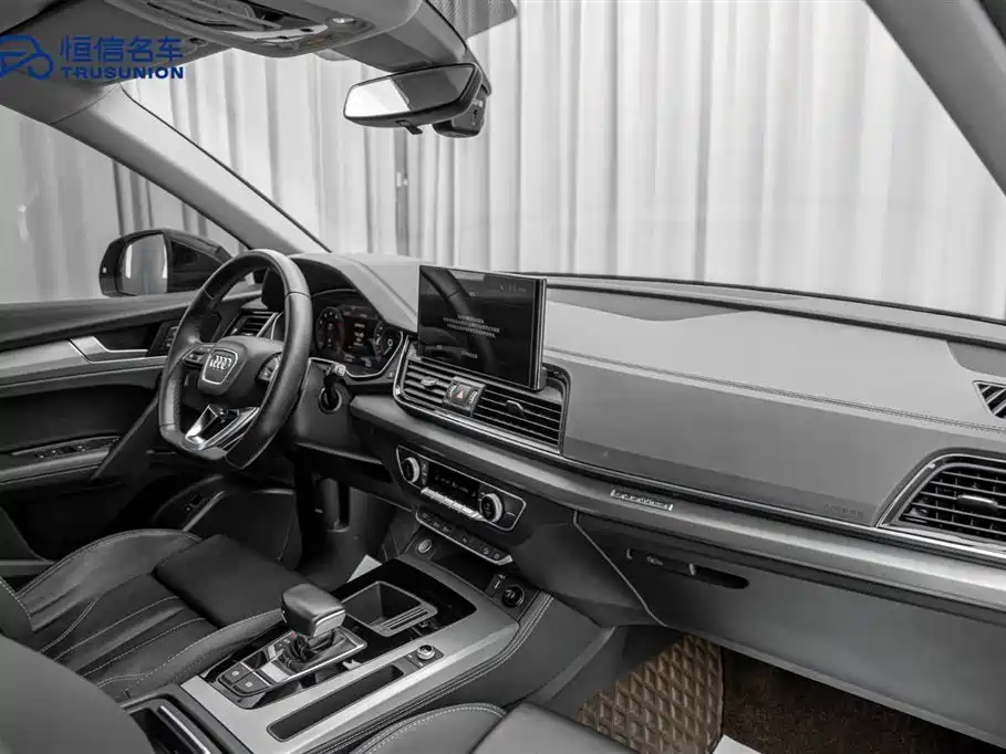 Audi Q5L 2022 40T Fashion Dynamic фото 14