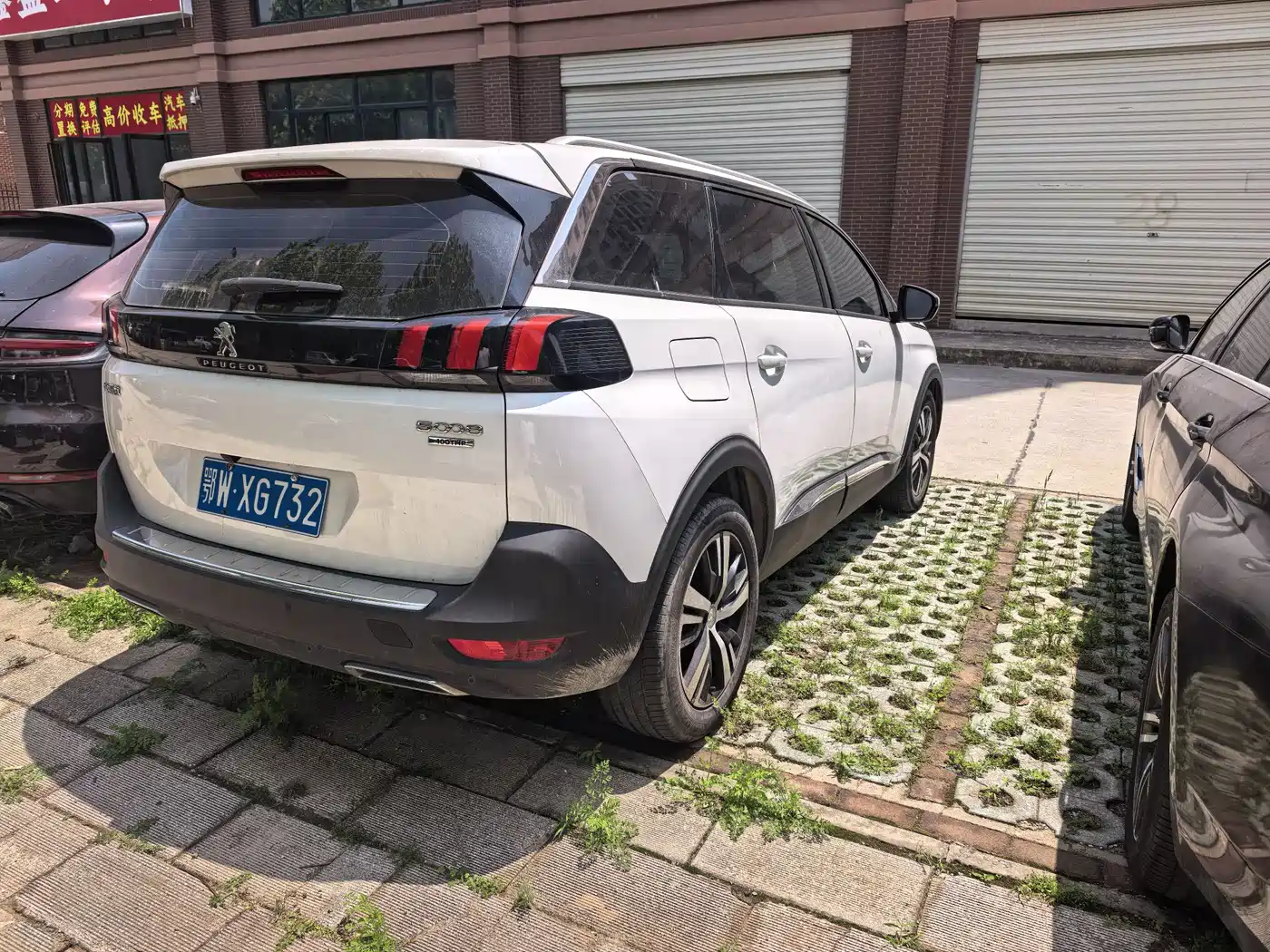 Peugeot 5008 2021 400THP 7-seater Performance Edition фото 12
