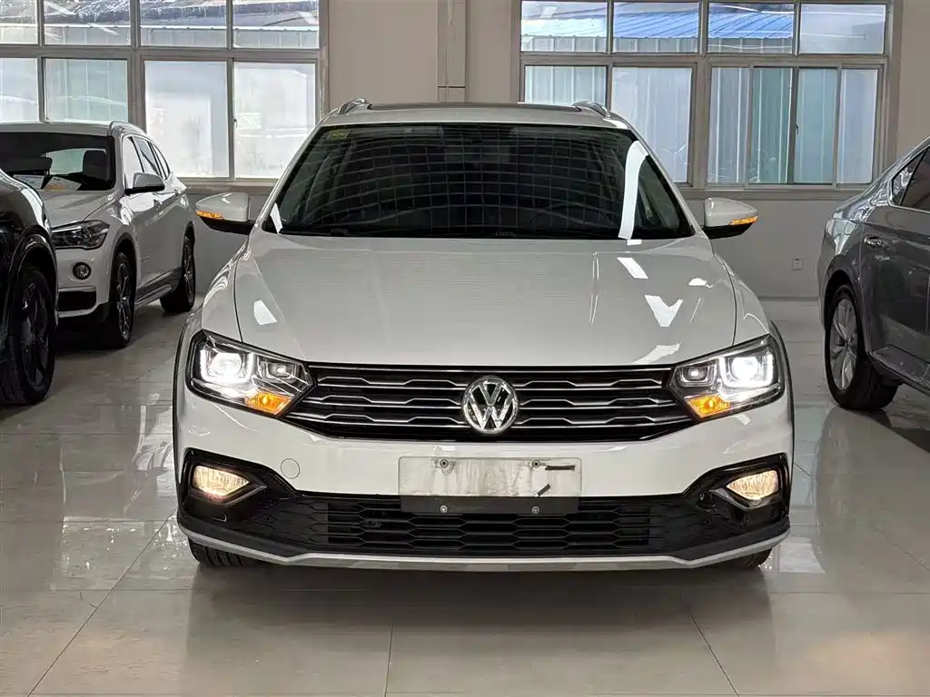 Volkswagen C-TREK 2018 1.5L Automatic Comfort фото 3