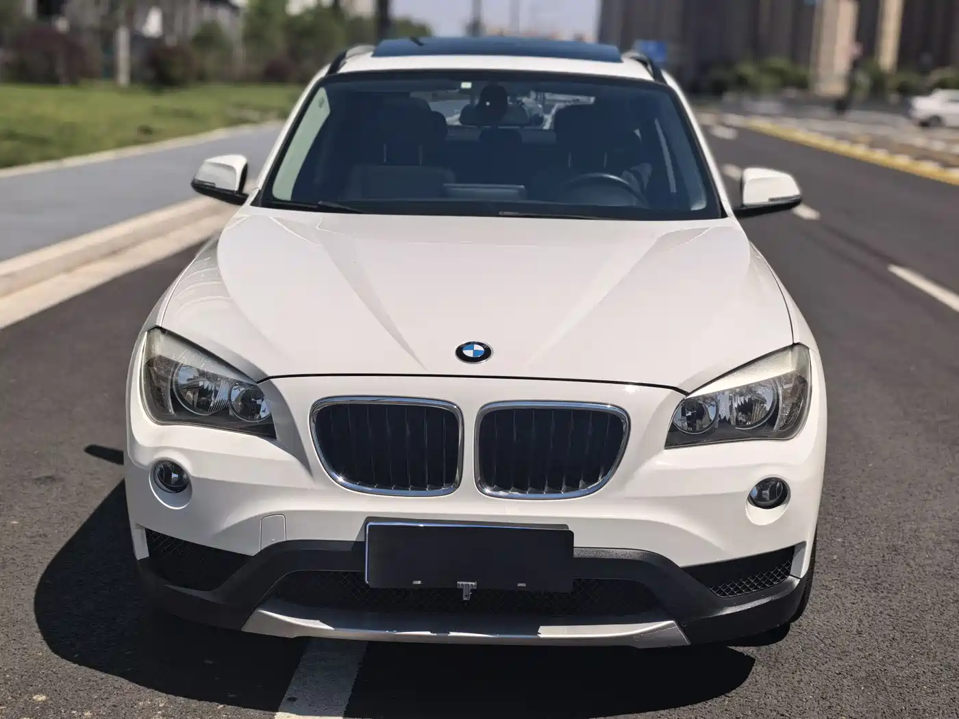 BMW X1 2013 sDrive18i Fashion фото 2