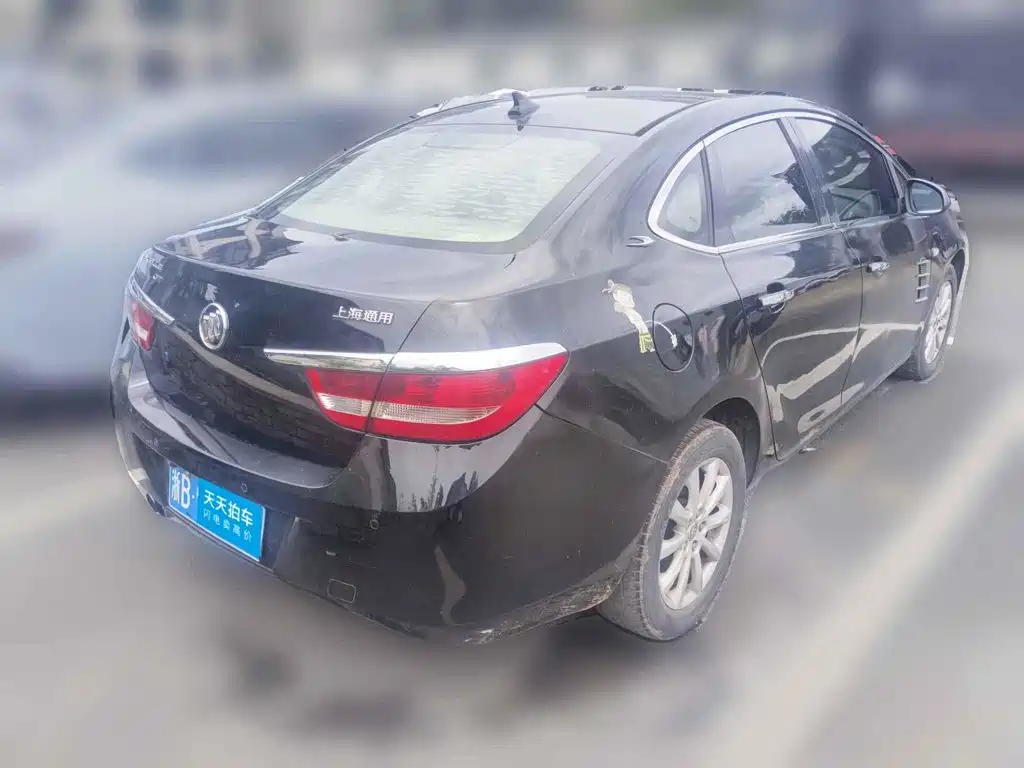 Фото 2 - Buick Excelle