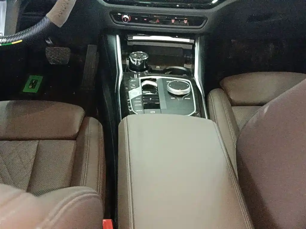 BMW 3 Series 2024 325Li M Sport Package фото 14