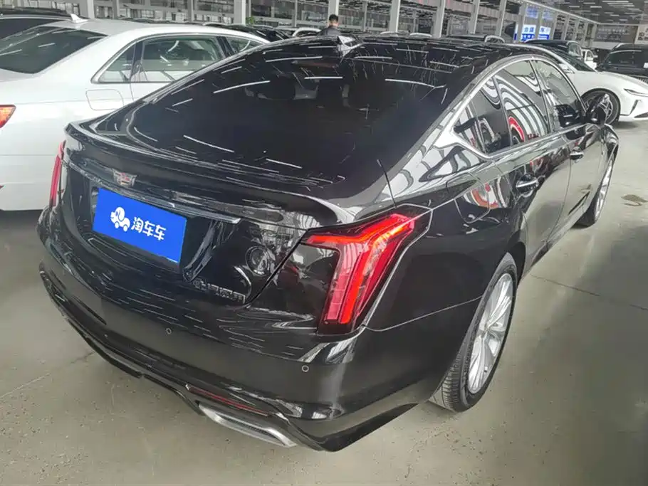 CADILLAC CT5