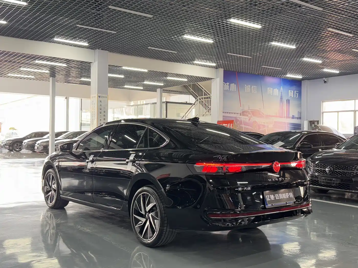 Volkswagen Magotan 2024 380TSI DSG Ultimate Edition фото 7
